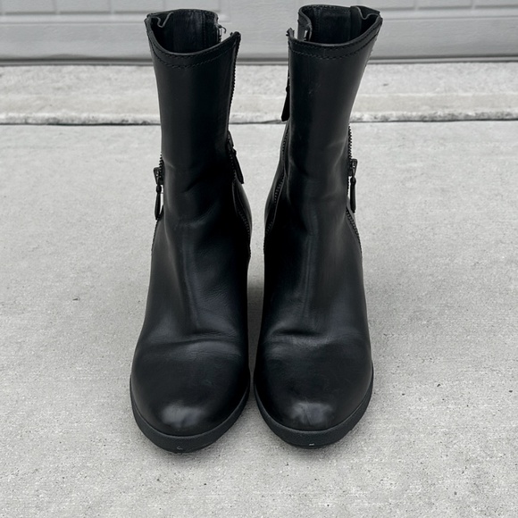 Prada Linea Rossa Wedge Ankle-Boots - Picture 2 of 5